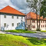 Zelnava By Interhome *