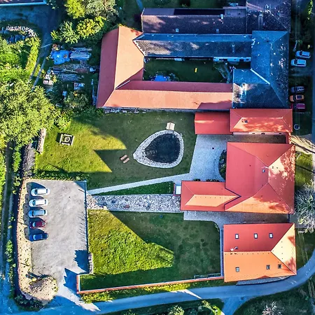 Zelnava By Interhome * Horní Planá